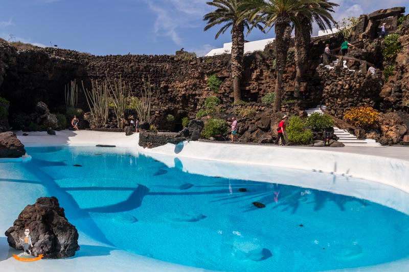 jameos del agua cesar manrique lanzarote